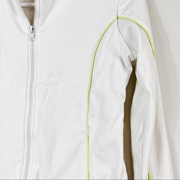 UB Jean White Front Zipper Pocket Small Jacket - Picture 10 of 16